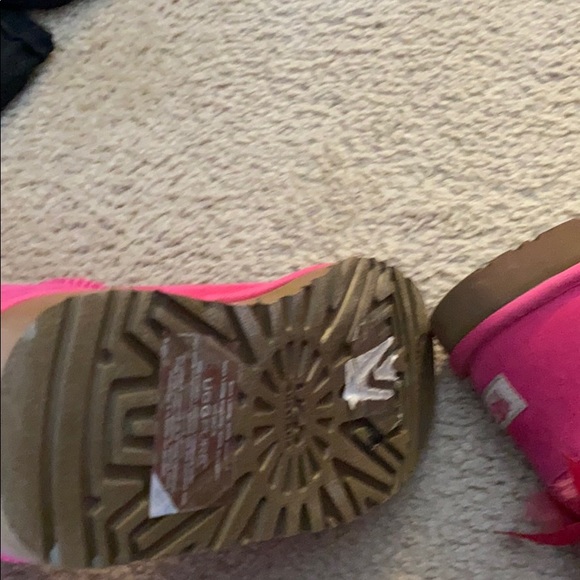 Authentic Ugg Boots - Picture 5 of 7